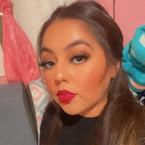 Meet your Posher, Karla